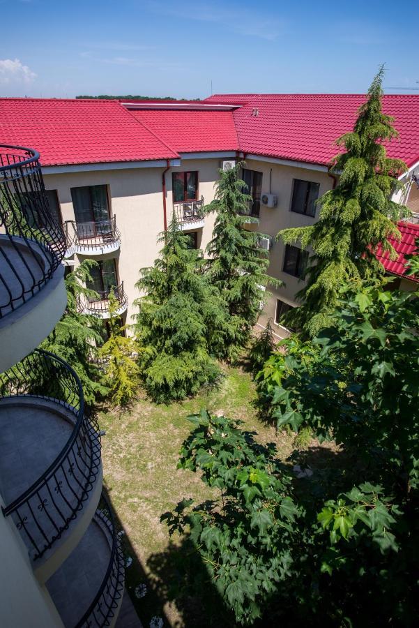 Hotel Anina เตคีร์กิโอล ภายนอก รูปภาพ