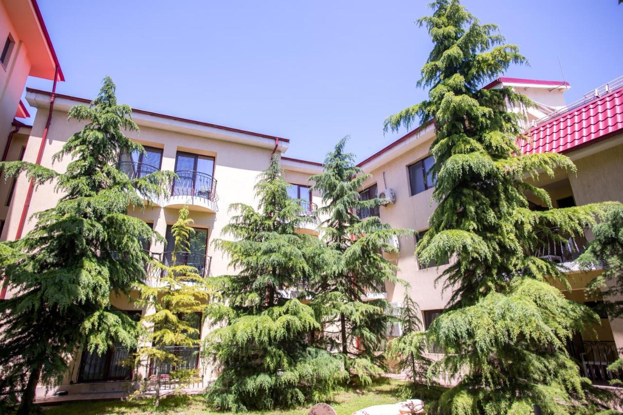 Hotel Anina เตคีร์กิโอล ภายนอก รูปภาพ