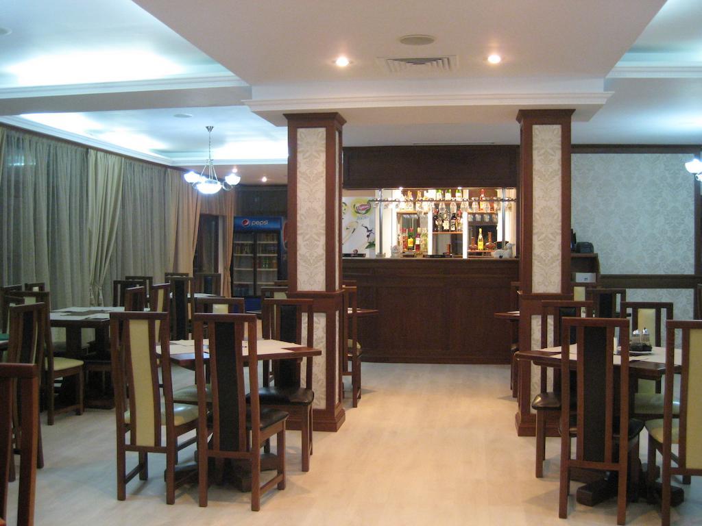 Hotel Anina เตคีร์กิโอล ภายนอก รูปภาพ