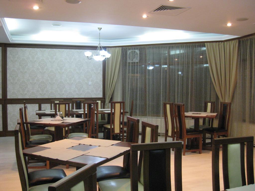Hotel Anina เตคีร์กิโอล ภายนอก รูปภาพ